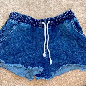 Tie blue Jean shorts